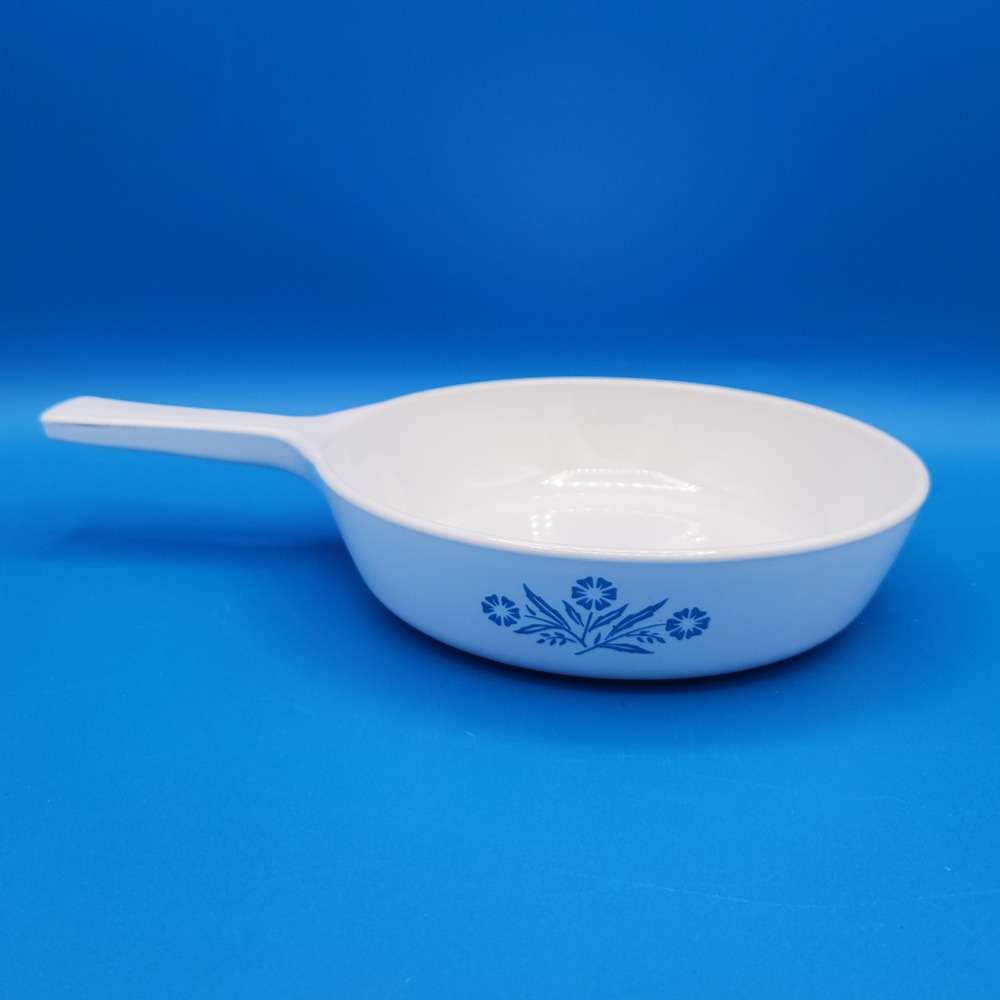 Vintage‎ Corning Ware Corn Flower Skillet P-83-B